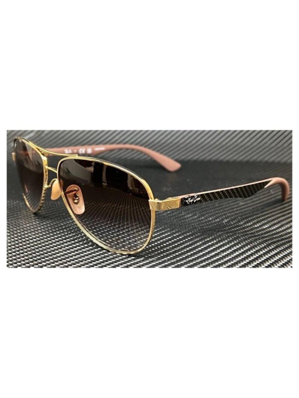 New Ray Ban"},"review":[{"@type":"Review","name":"Super RayBan Sunglasses","auth